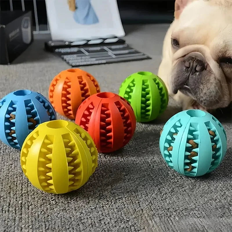 Pelota interactiva de caucho para perros